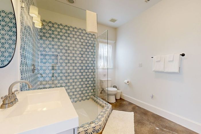 Image helper