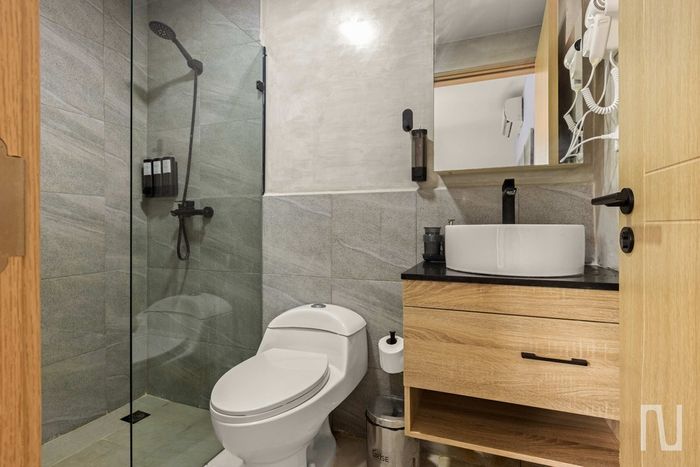 Image helper