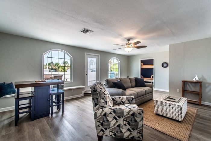 Image helper